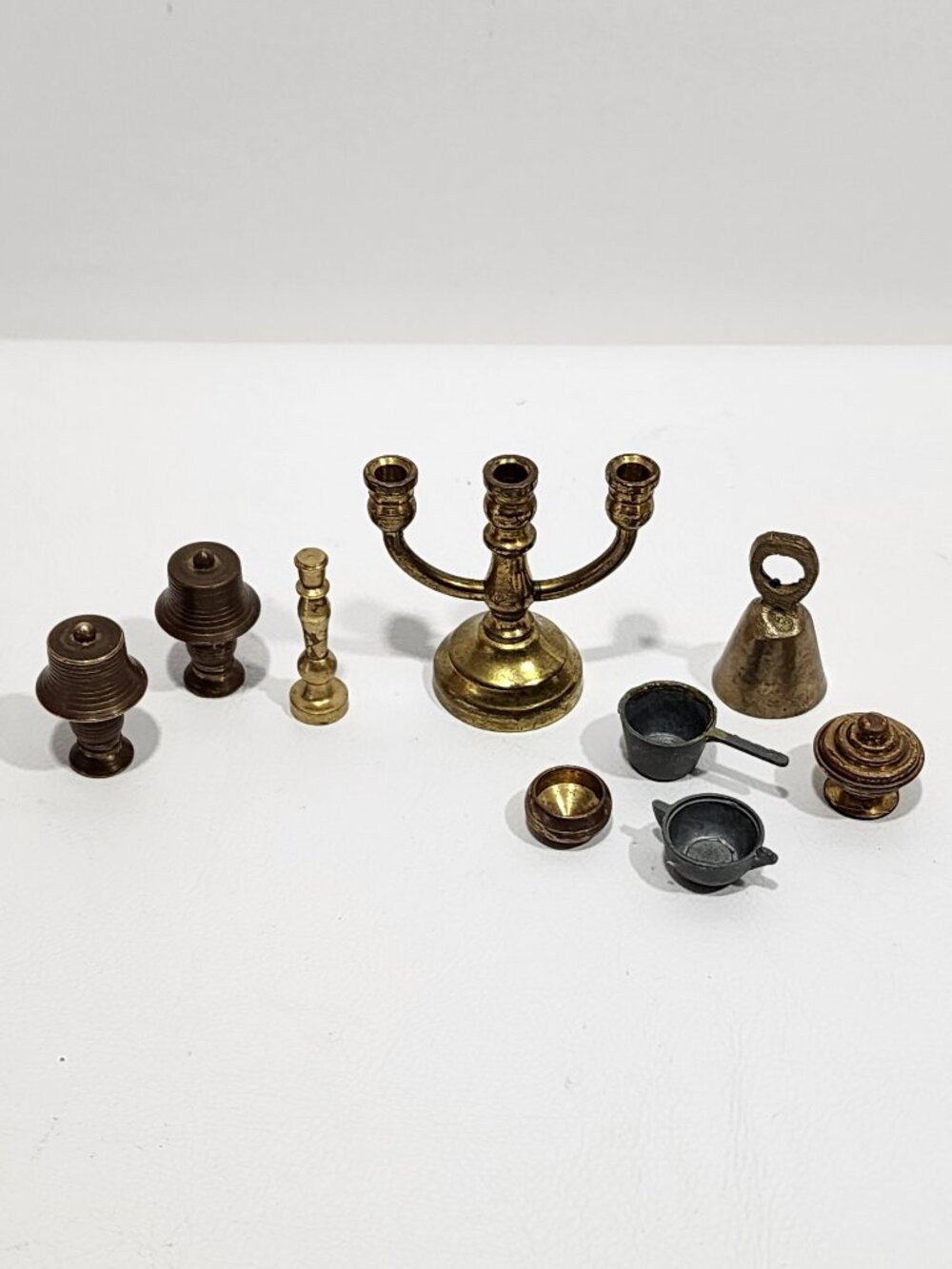 Dollhouse Miniature Lot Brass Copper & Metal Pieces Vintage